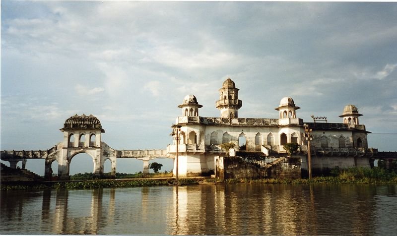 Neermahal Palace on Rudrasagar Lake, Tripura