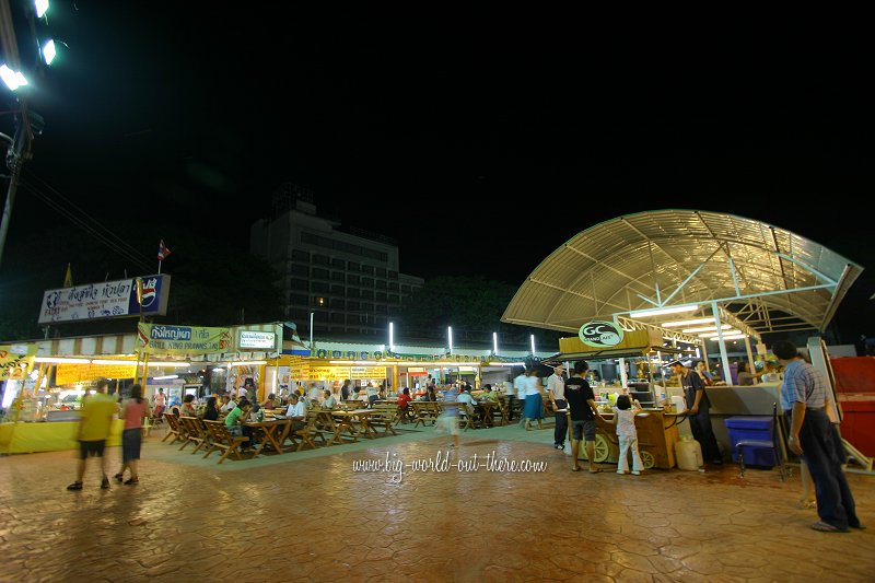 Night Bazaar hawker centre, Chiang Mai
