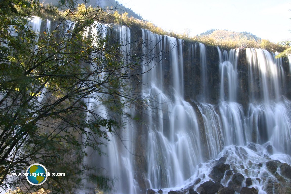 Nuorilang Waterfall, Jiuzhaigou
