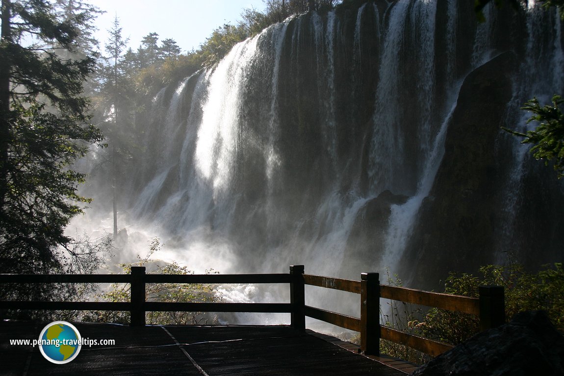 Nuorilang Waterfall, Jiuzhaigou