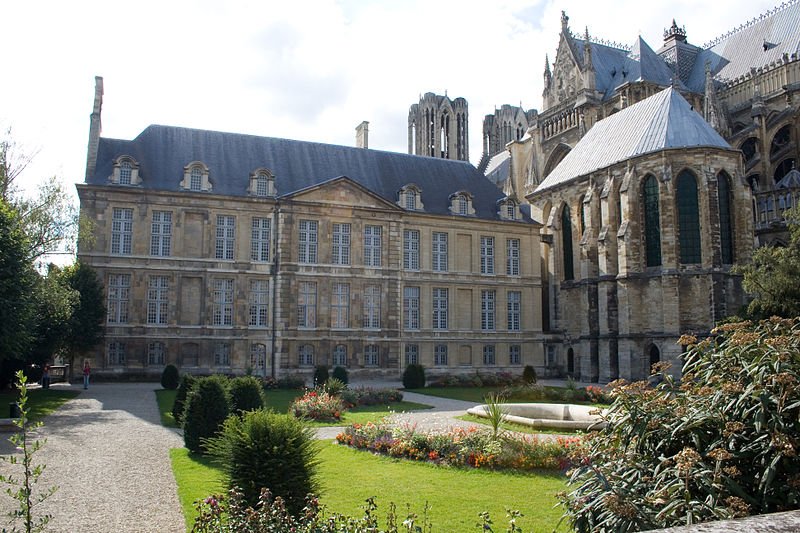 Palace of Tau, Reims