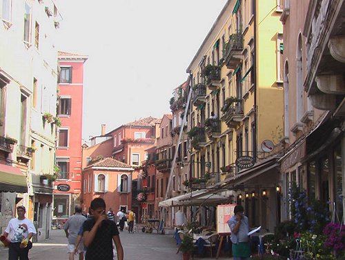 Path to the Venetian Ghetto, Sestiere Cannaregio