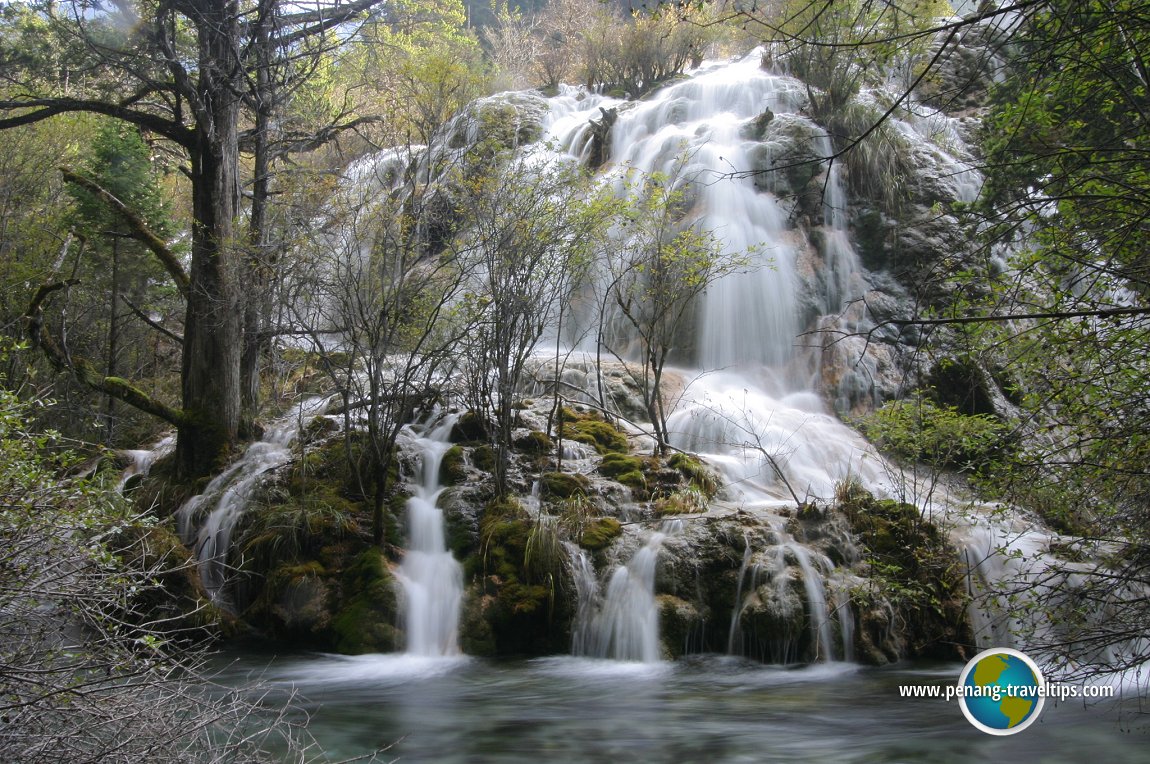 Pearl Shoal Falls, Jiuzhaigou