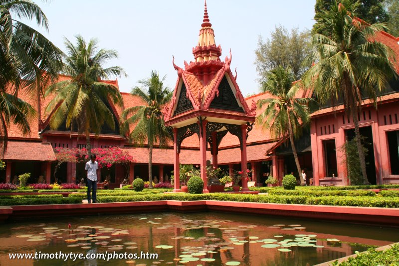 Phnom Penh National Museum courtyard