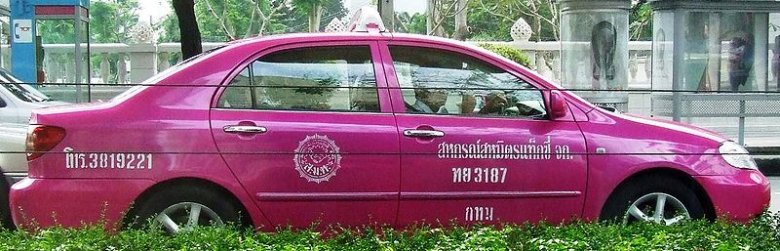 Pink Bangkok taxi