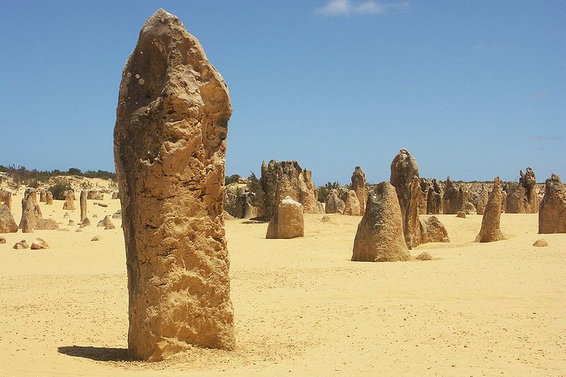 Pinnacles Desert, rock formations