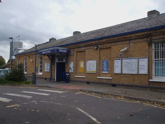 Pinner Tube Station