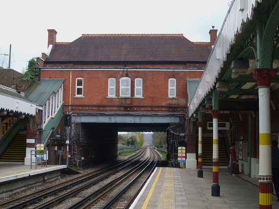 Platform level at Chigwell Tube Station