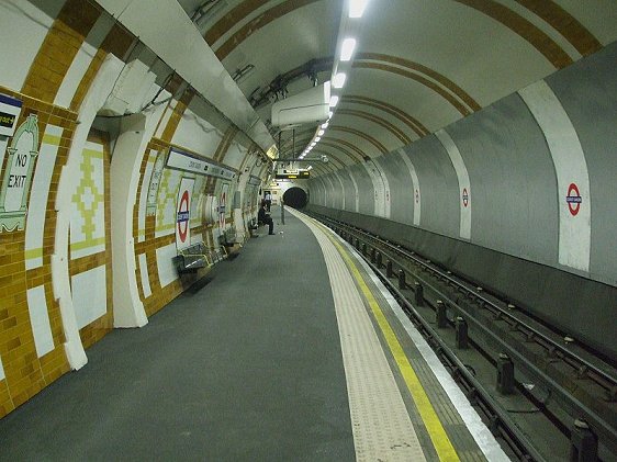 Platform level at Covent Garden Tube Station