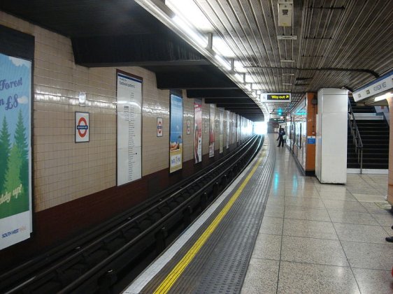 Platform level, Hounslow West Tube Station