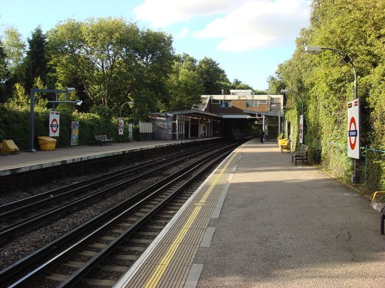 Platform level at Ickenham Tube Station