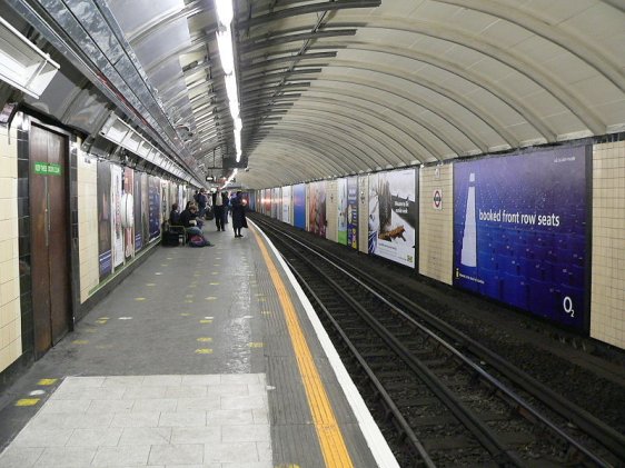 Platform level at King's Cross St Pancras Tube Station