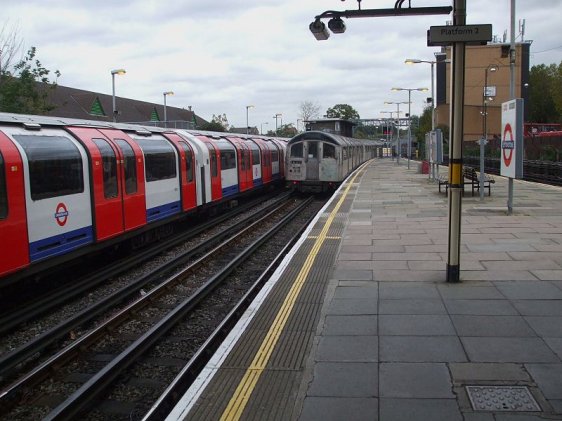 Platform level at Leytonstone Tube Station