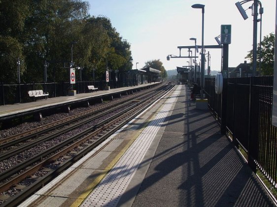Platform level at North Harrow Tube Station