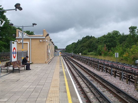 The platform at Northolt Tube Station