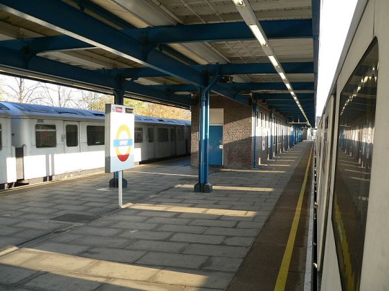 Upney Tube Station