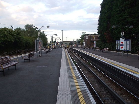 The platforms at Cockfosters Tube Station