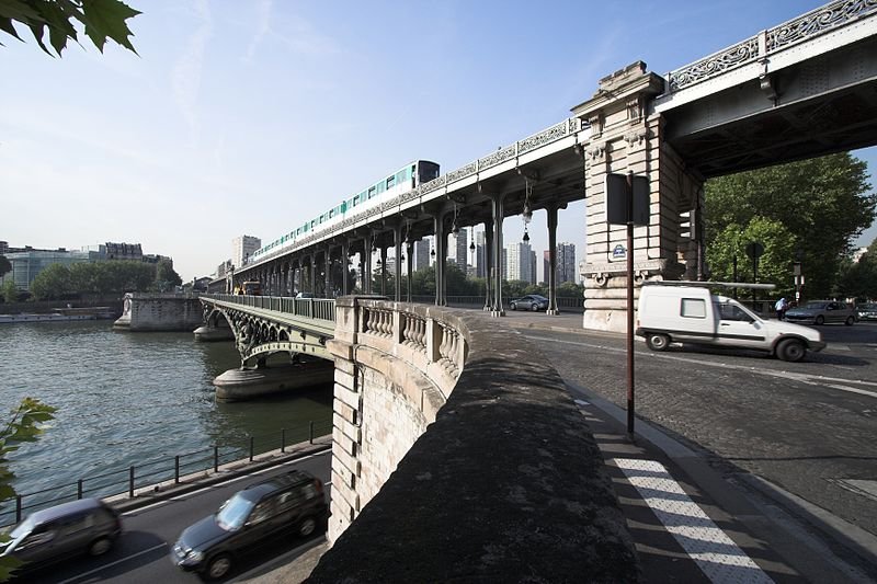 Pont de Bir-Hakeim, Paris
