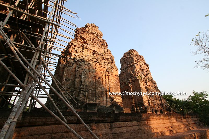 Prasat Batchum