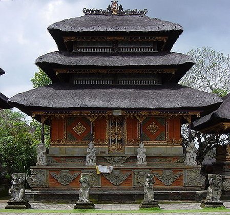 Pura Puseh, Batuan