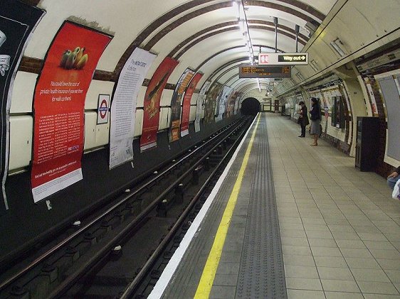 Regent's Park Tube Station