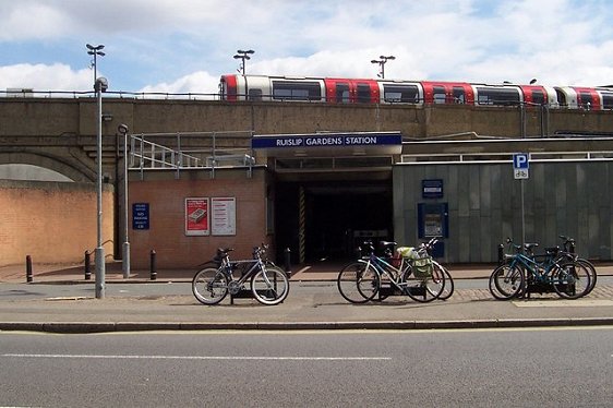 Ruislip Garden Tube Station Station