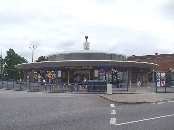 Southgate Tube Station