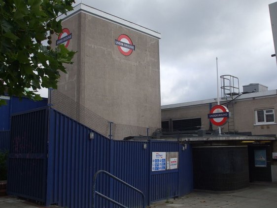 Wanstead Tube Station