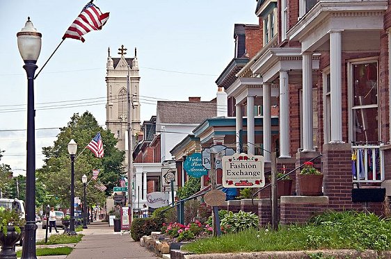 4th Street, Dubuque