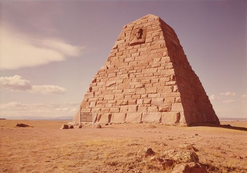 Ames Monument, Laramie