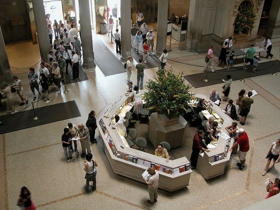 Central Lobby, Metropolitan Museum of Art