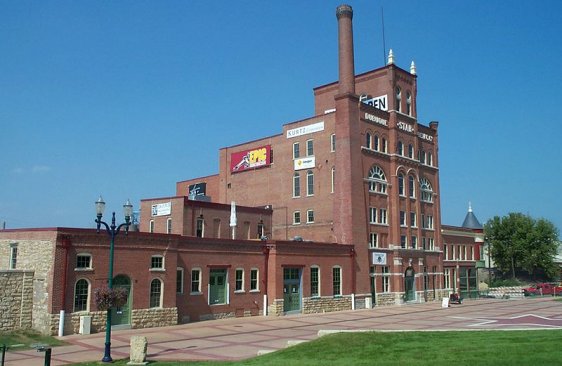 Dubuque Star Brewing Company Building