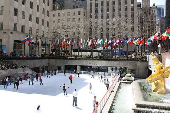 Ice-skating rink at Rockefeller Center, New York City