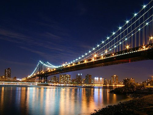 Manhattan Bridge at night