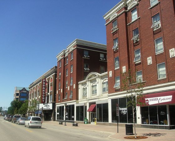 Paramount Theatre, Saint Cloud