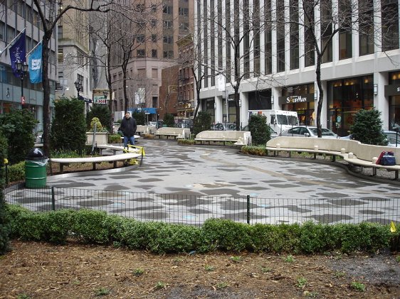 Queen Elizabeth II Garden, New York City