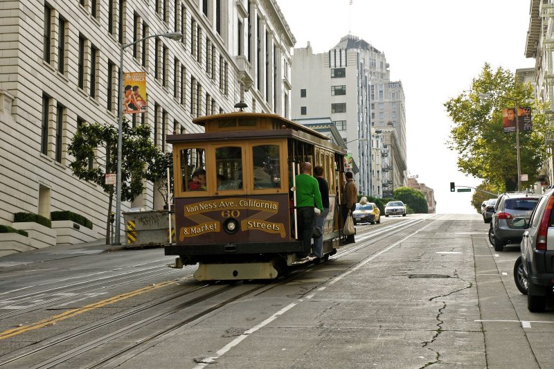 San Francisco Cable Car No. 60