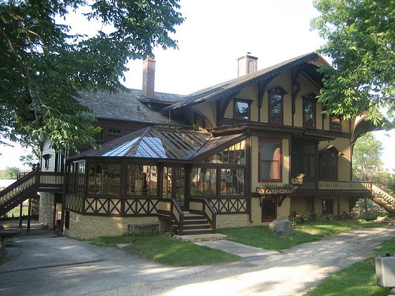 Tinker Swiss Cottage, Rockford, Illinois