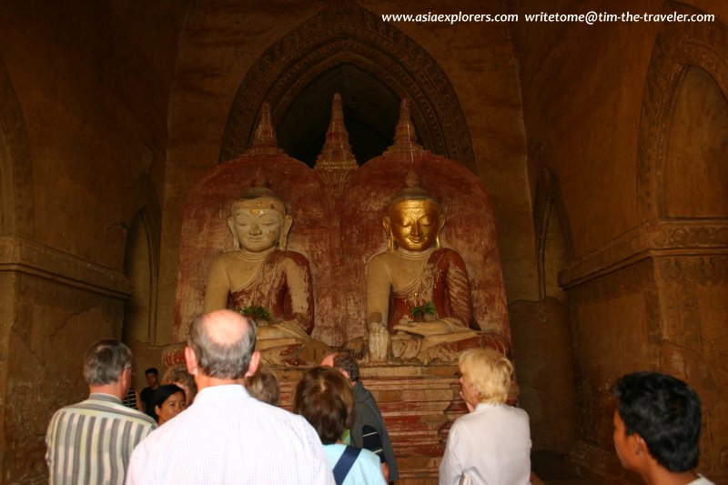 Tourists, Dhammayangyi Pahto