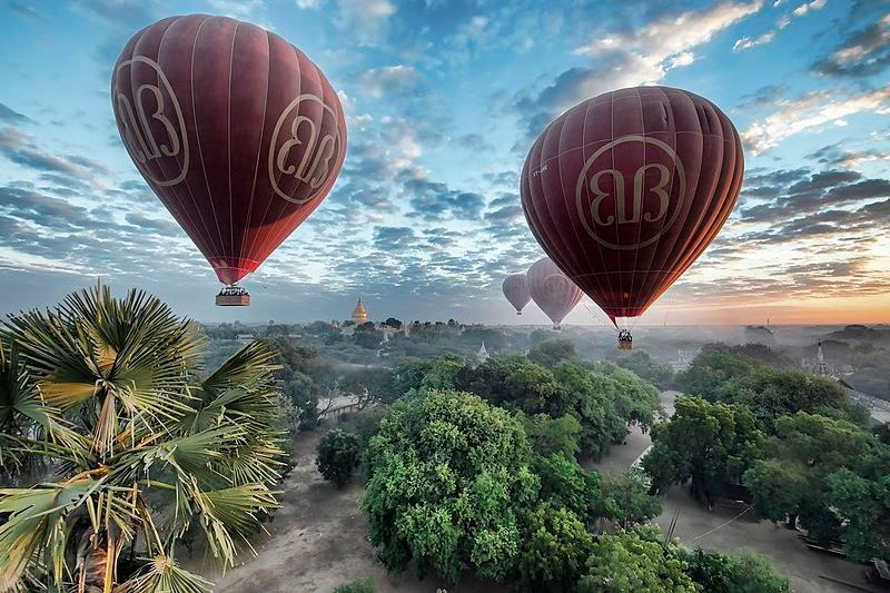 Hot air balloon over Bagan