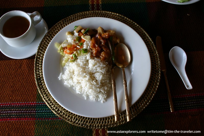 Lunch at Green Elephant Restaurant, River View, Bagan