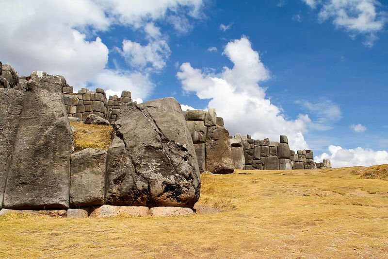 Sacsayhuamán walls in northern Cusco