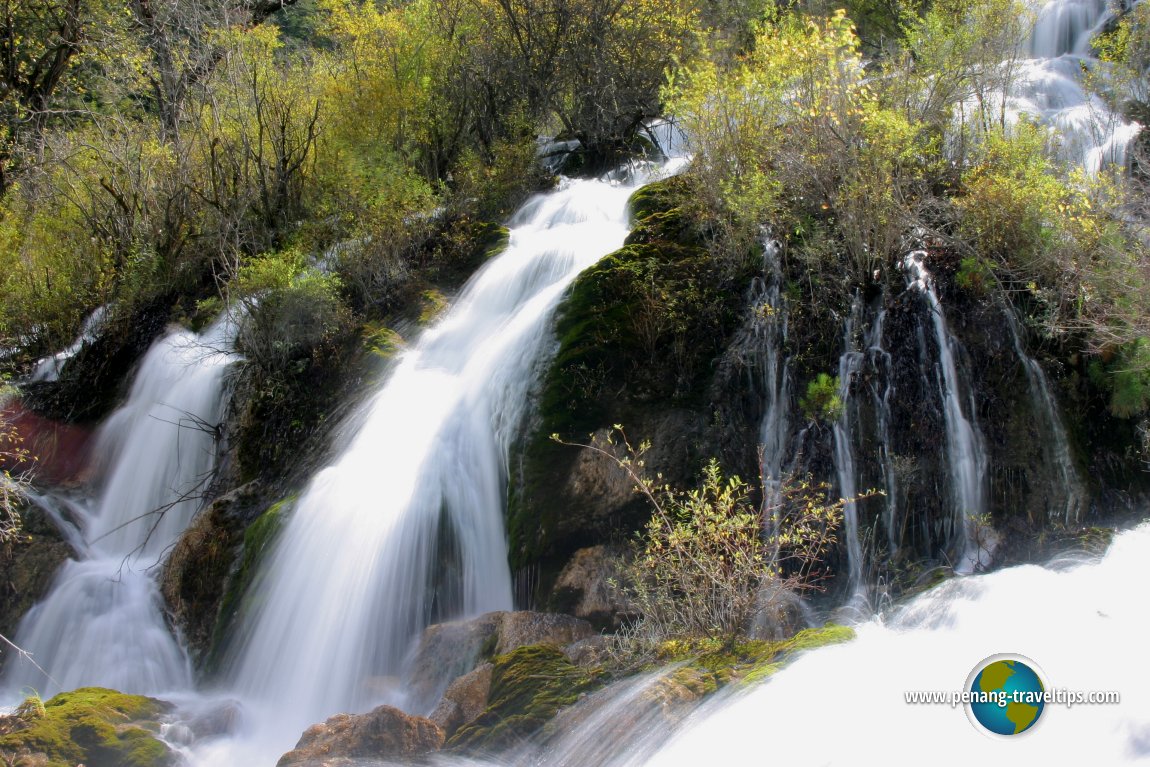 Shuzheng Waterfall, Jiuzhaigou