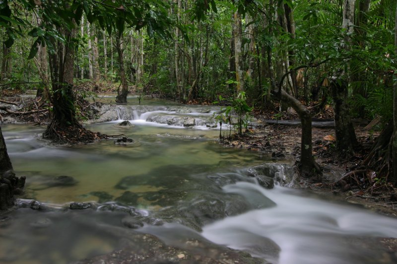 Sra Morakot, Krabi Province