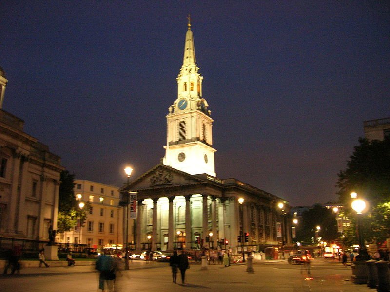 St Martin-in-the-Fields Church at night
