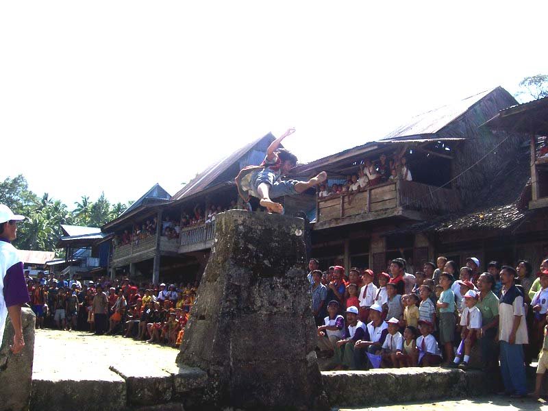 Stone-jumping performance in Nias