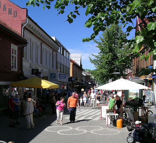 Storgata shopping district, Lillehammer