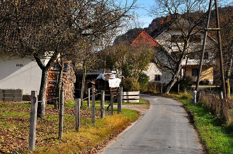 Country lane, Straschitz, Klagenfurt