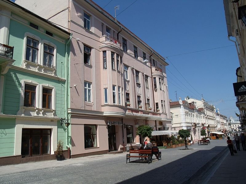 Pedestrianized street in Chernivtsi