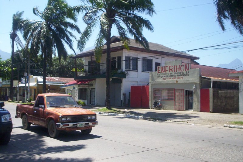 Street in La Ceiba